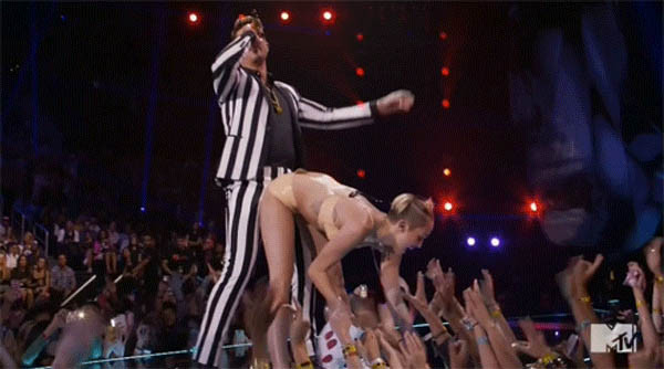 Sofia Vergara Miley Cyrus Porn - Lets Talk Twerking